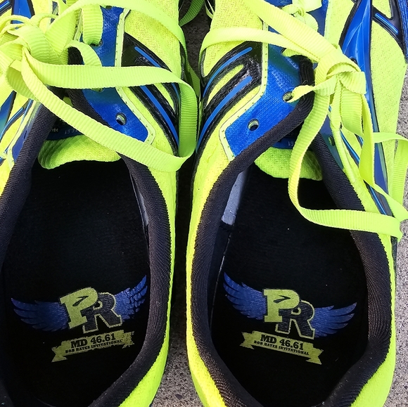 Brooks Running shoes cleats size 11.5 mens - Picture 3 of 10